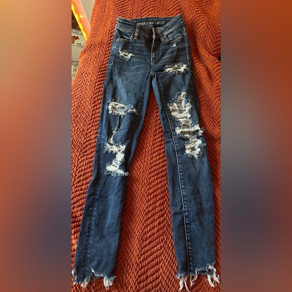 American eagle skinny NE(X)T level stretch ripped jeans